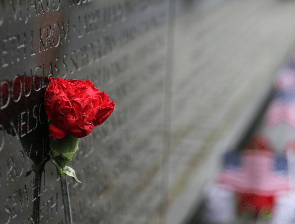 https://li2025.org/wp-content/uploads/2025/06/Money-Vietnam-Veterans-Memorial-Fund-min.png