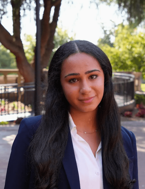 Business S1 Roxana Zarbalian Bio Photo AB min