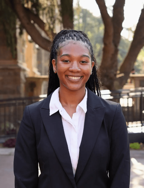 Business S1 Samiyah Hogan Bio Photo AB min