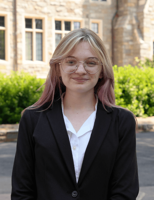 Health S1 Maddie Pickerill Bio AB min