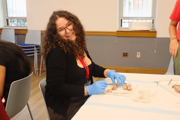 Neuro S1 Sonia Kranich Dissection AB min