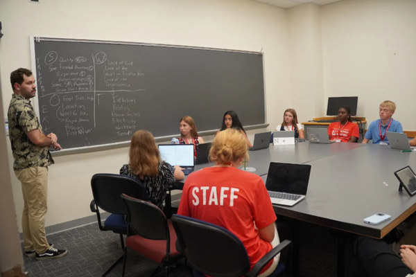 Business_S3_Mentor_Team_3_Marketing1