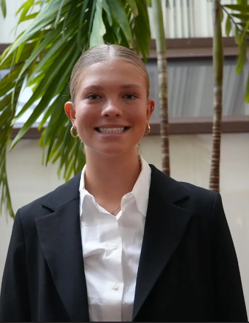 Health Laila Guinness Bio Photo CE