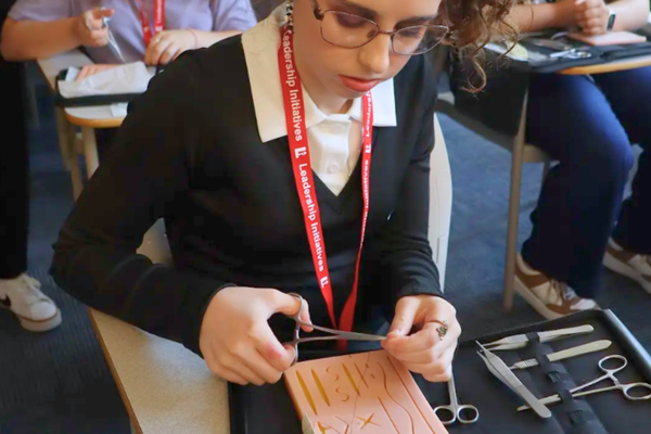 Health S1 Julia McComiskey Highlight 4 AB