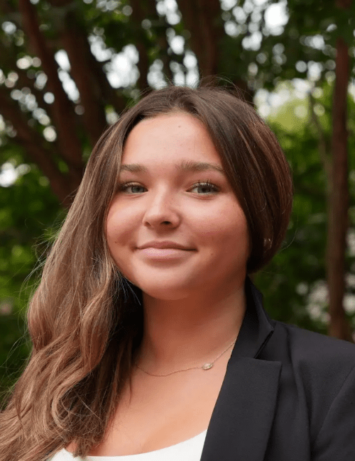 Health S2 LB Juliana Mejia Bio AB min