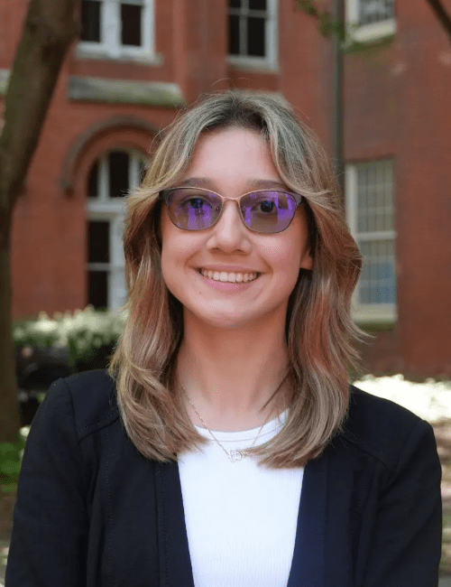 Neuro S2 Alayna Nunez Bio Photo AB min