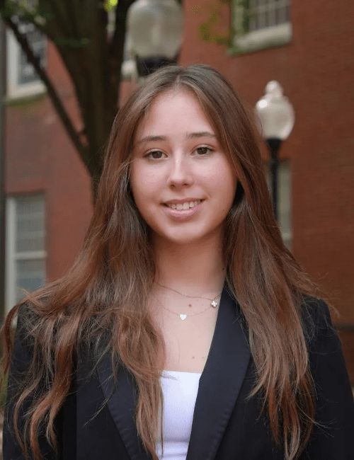 Neuro S2 Chloe Humbles Bio Photo AB min