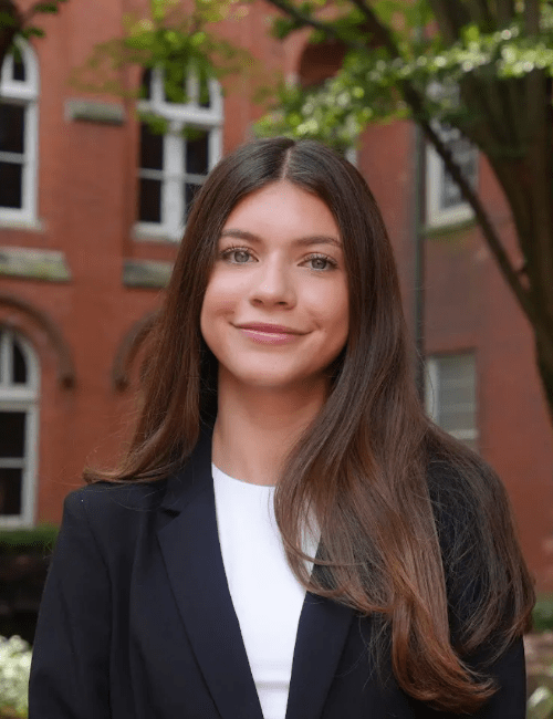 Neuro S2 Isabel Puebla Bio Photo AB min