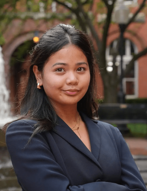 Neuro S2 Maxine Francisco Bio Photo AB min