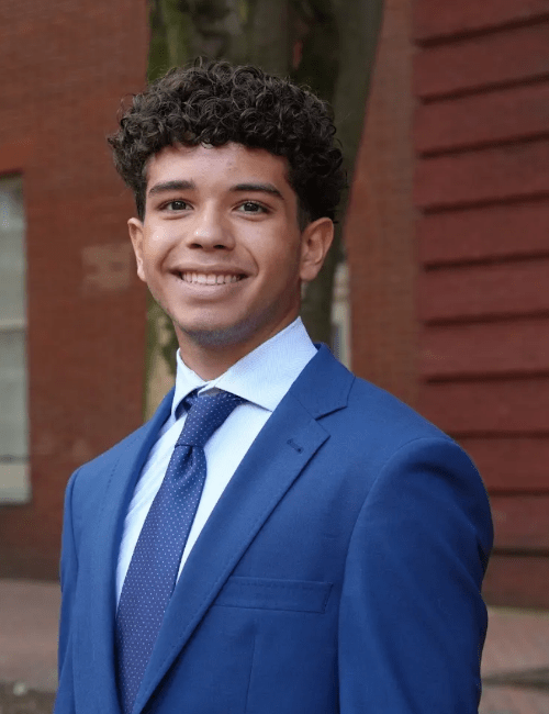 Neuro S2 Sebastian Ramirez Bio Photo AB min