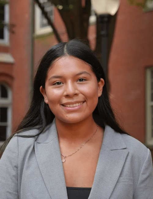 Neuro S2 Valeria Leon Bio Photo AB min