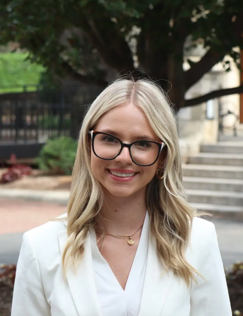 S3_Alana_Danielson_BioPhoto