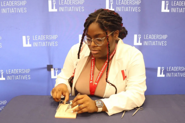 S3_Alexandria_Fields_Sut_Cast