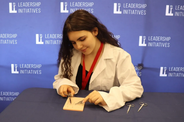 S3_Elisabeth_Julien_Sut_Cast