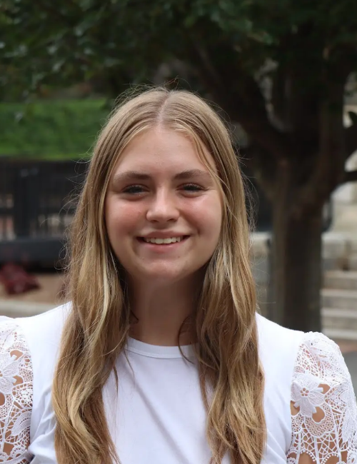 S3_Ellee_Wagner_BioPhoto