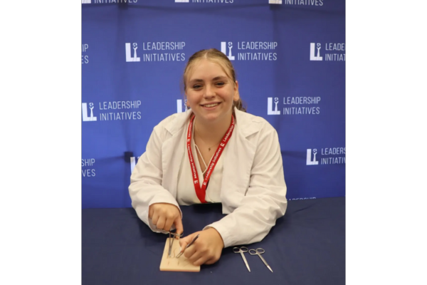 S3_Ellee_Wagner_Sut_Cast