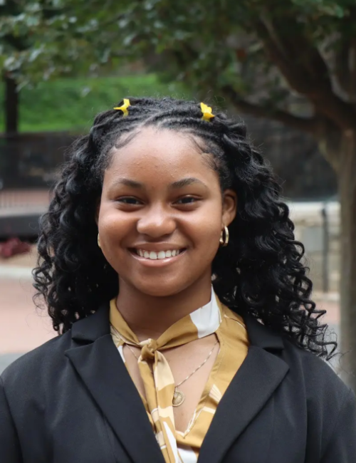 S3_Lindsay_Charles_BioPhoto