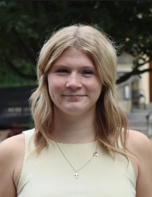 S3_Madison_Glowacka_BioPhoto