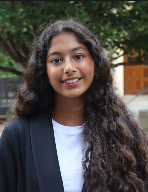 S3_Richa_Menon_BioPhoto