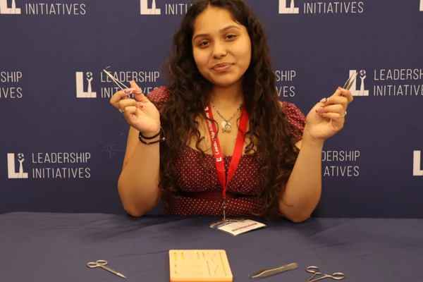 S4_Alyssa_Arroyo_Suture