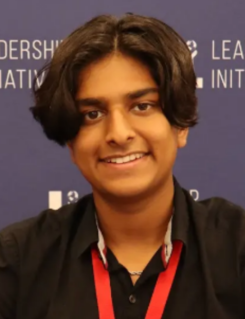 S4_Aryan_Jauhari_BioPhoto