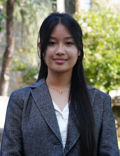 S4_Bless_Tercero_BioPhoto1