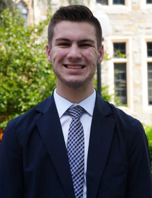 S4_Gavin_Kuykendall_BioPhoto