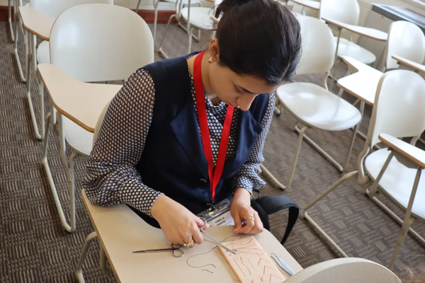 S4_Isabella_Fuentes_Suture