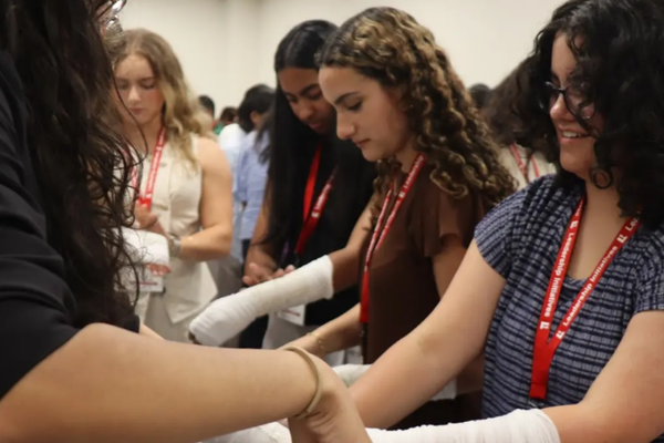 S4_Isabelle_Massoudi_Suture