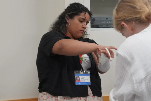 S4_Ivanna_Leyva_Suture