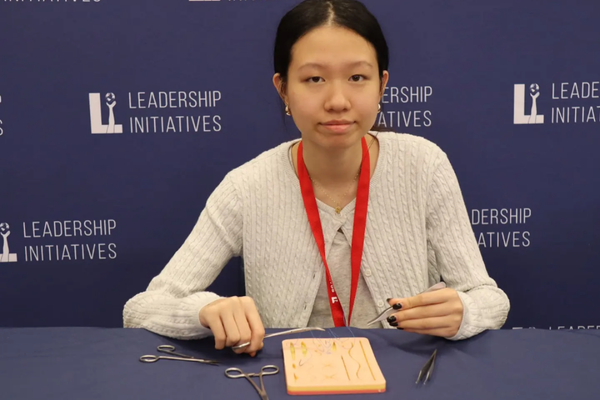 S4_Lauren_Min_Suture