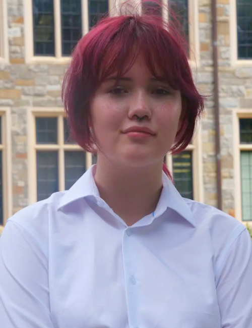 S4_Madeliyn_Hoffer_BioPhoto1