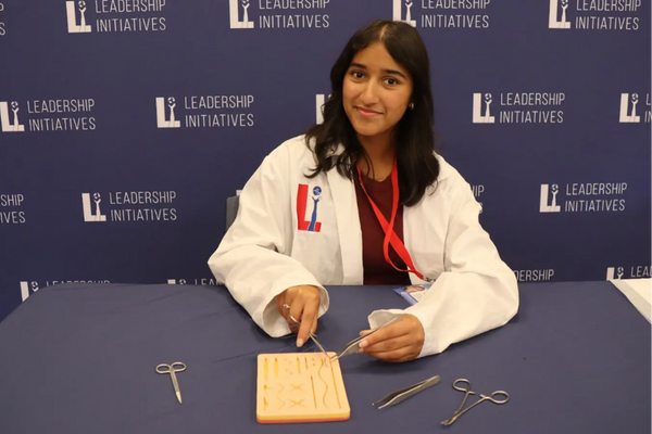 S4_Nisha_Yevate_Suture