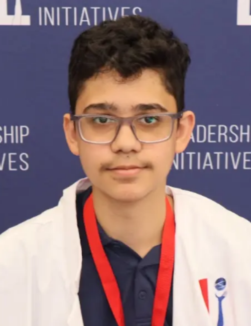 S4_Pratham_Trivedi_BioPhoto