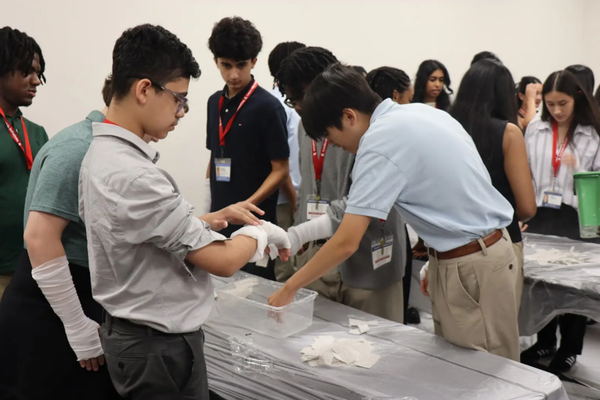 S4_Pratham_Trivedi_Suture