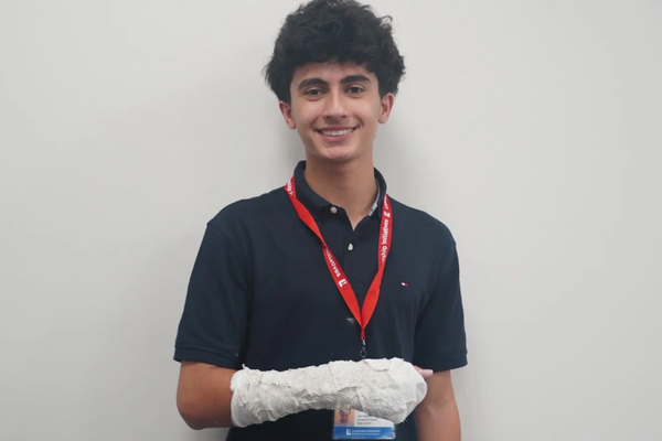 S4_Rayan_Moinfar_Suture