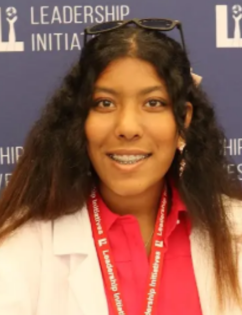 S4_Riya_Amin_BioPhoto