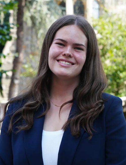 S4_Sarah_Swaren_BioPhoto