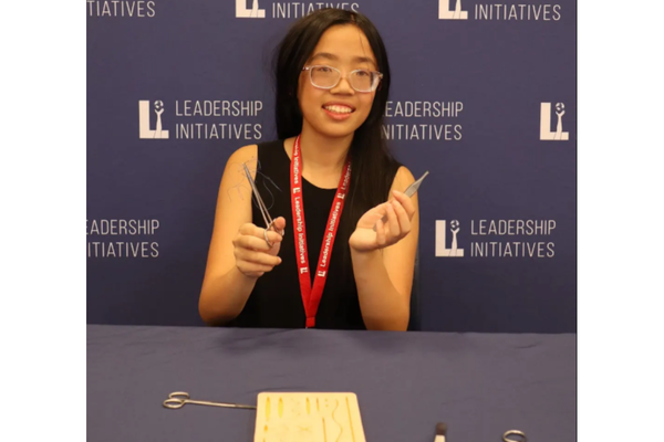 S4_Sydney_Luan_Suture