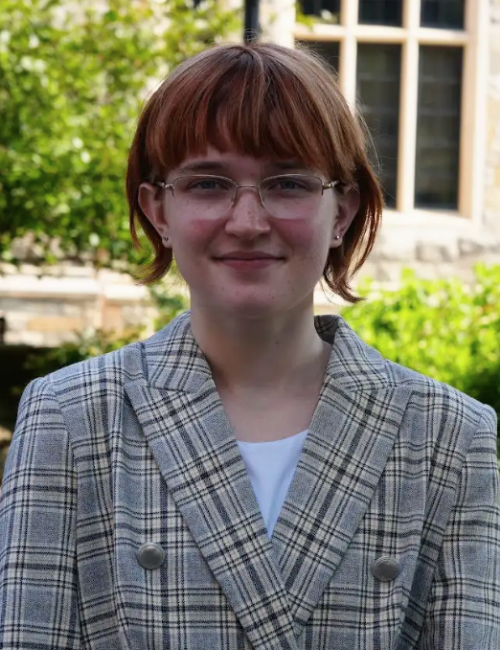 S4_Vanessa_Hickson_BioPhoto