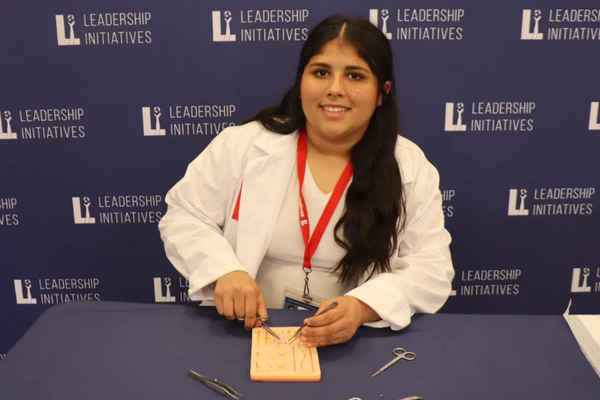 S4_Violet_Chavez_Suture