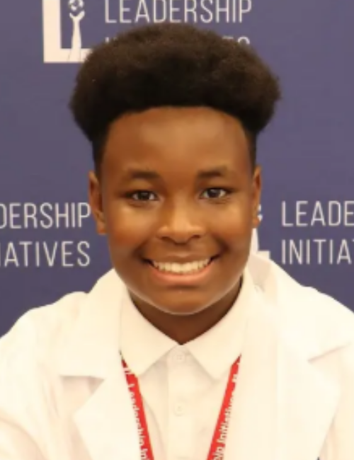 S4_Xavier_Walker_BioPhoto