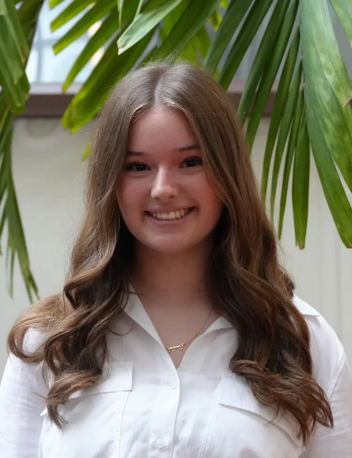 Real Bio Adina Ragetli